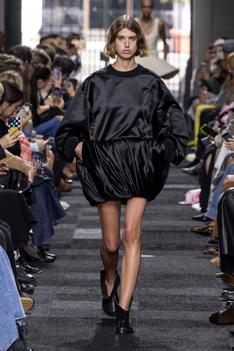 JWアンダーソン 2025年春夏ウィメンズコレクション jw anderson 2025 spring summer collection runway