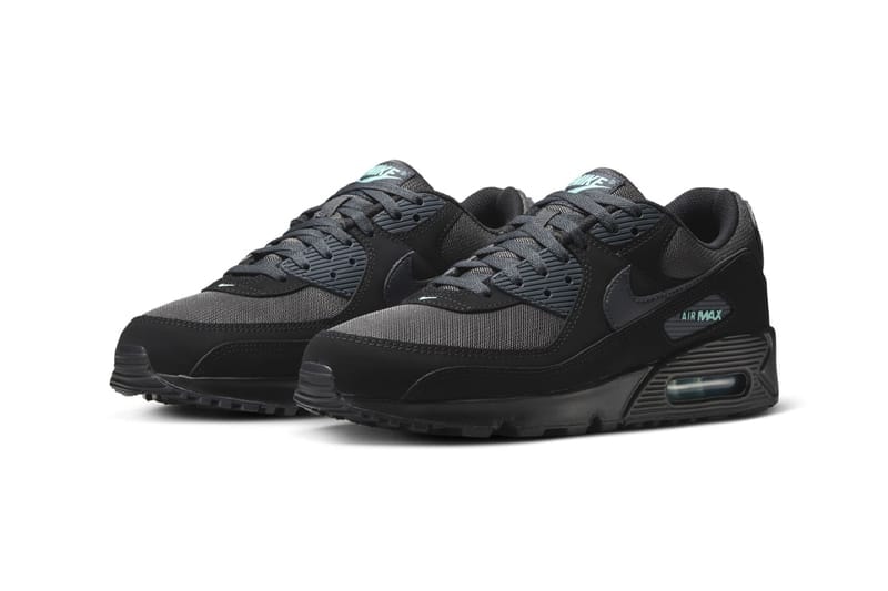 ナイキ エアマックス90より新作としてブラックティファニーがスタンバイ Nike Air Max 90 Surfaces in "Black Tiffany" HV6224-001 tiffany blue all black sleek suede classic silhouette