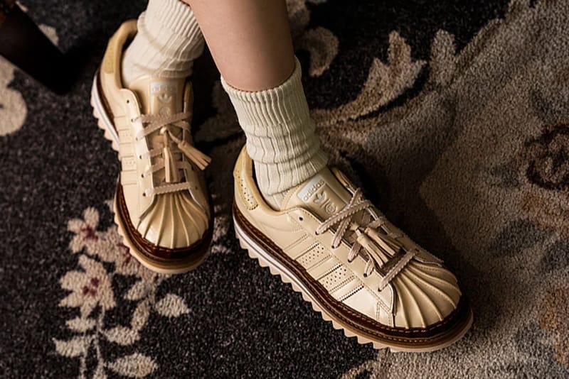 クロットxアディダスオリジナルス のスーパースターより新色としてタンが登場 CLOT adidas Superstar Tan JQ6117 Release Date Edison Chen info store list buying guide photos price
