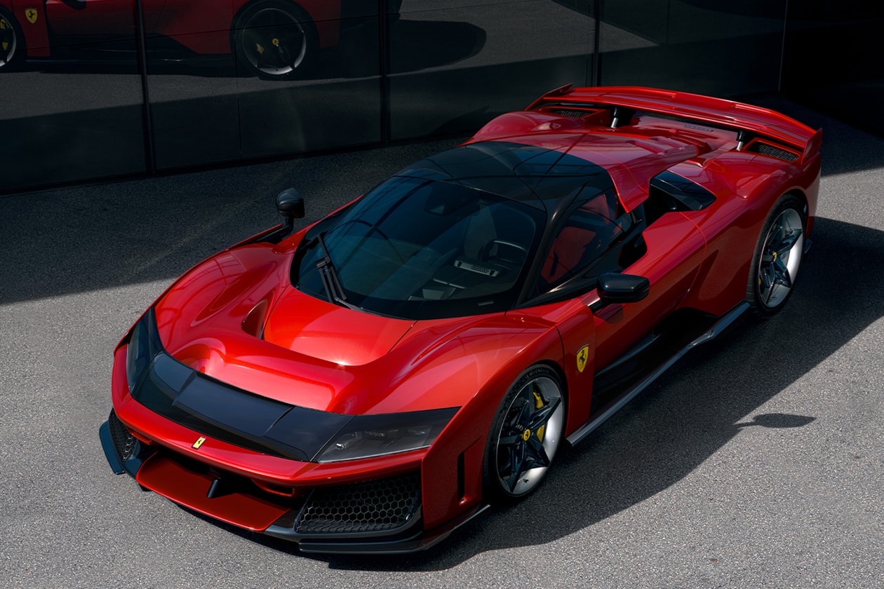 Ferrari が新スーパーカー F80 を発表