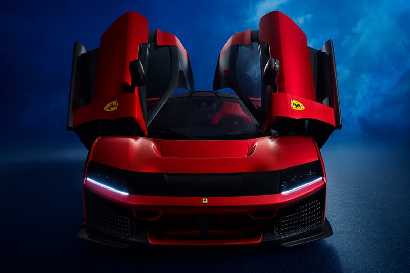 Ferrari が新スーパーカー F80 を発表