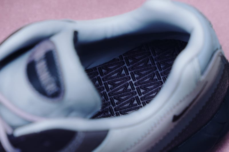 アマ マニエールの10周年記念プロジェクトより新たにナイキエアマックス95 が登場 A Ma Maniére Nike Air Max 95 Release Info date store list buying guide photos price burgundy ash black violet FZ8743-200 FZ8743-001