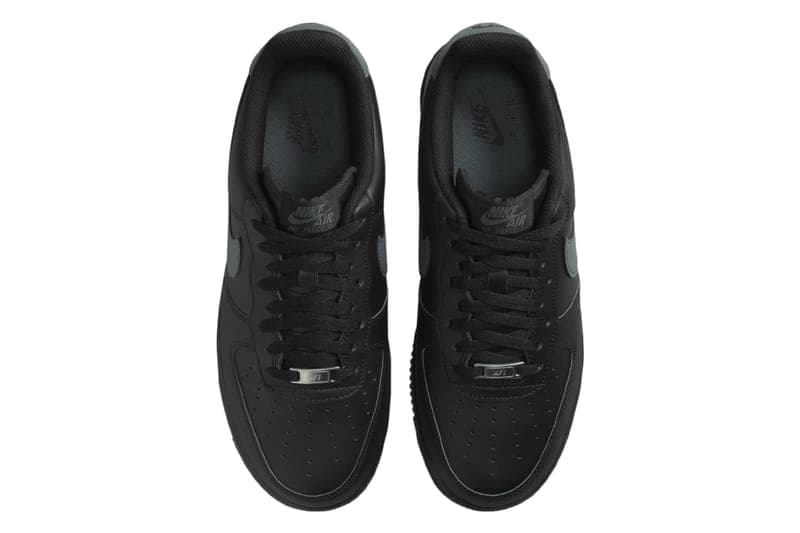 ナイキエアフォース1ローより秋めくカラーリングの新作ヴィンテージグリーン/ブラックが登場 Nike Air Force 1 Low Releases in "Vintage Green/Black" Black/Vintage Green swoosh stealthy