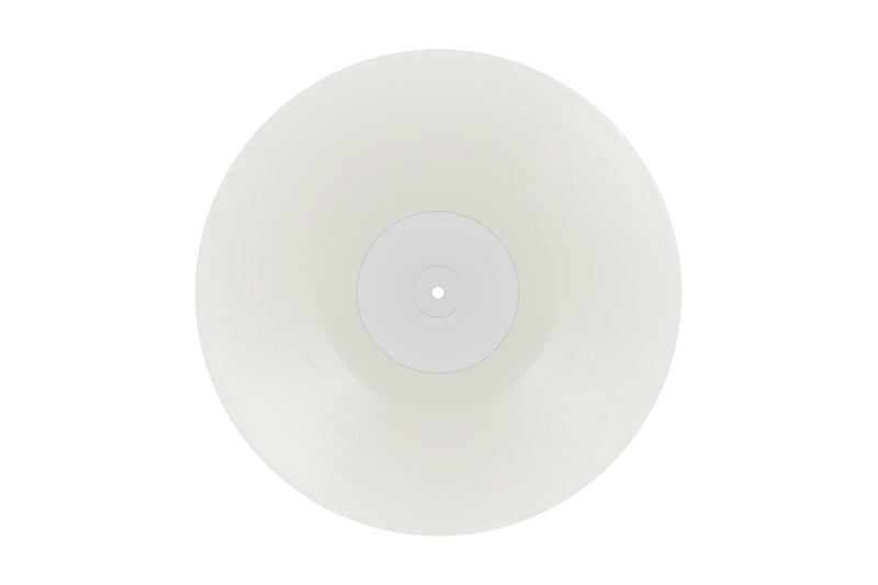 カニエ・ウェスト改め Ye のニューアルバム『BULLY』の公式マーチャンダイズをチェック Ye Launches New Merch Collection for Upcoming Album 'Bully' pre-order album vinyl