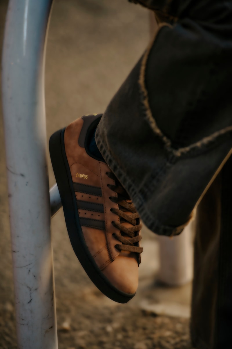 アディダスオリジナルスよりヌバックレザーを用いた新作ヌバックパックが登場 abc mart exclusive adidas originals nubuck pack release info