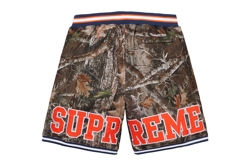シュプリームとミッチェル & ネスが NCAA 所属4チームをフィーチャーしたカプセルコレクションを発表 Supreme Mitchell & Ness NCAA collection release info