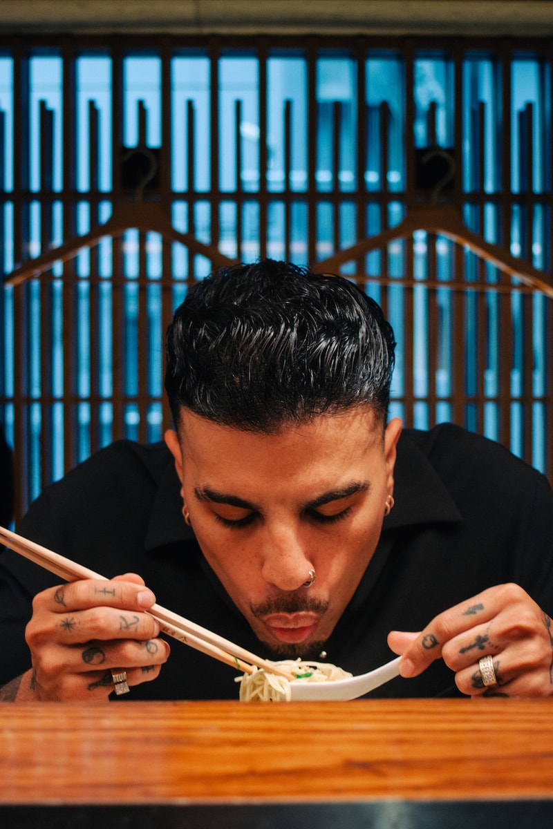 ラテンシーンの俊英 ラウ・アレハンドロ ── 母国プエルトリコ、日本、ラーメンを愛する男の素顔 | Interviews