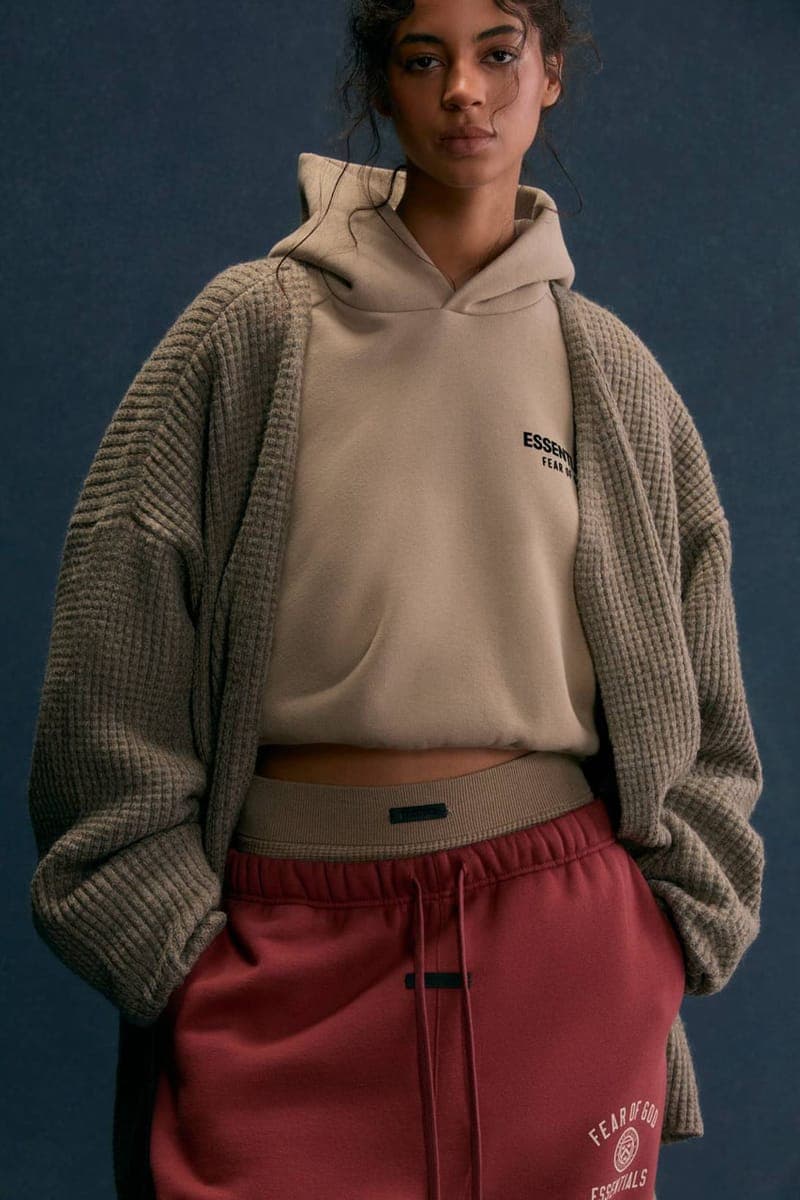 フィア オブ ゴッド エッセンシャル2024年ホリデーコレクションFear of God Opens Up Its ESSENTIALS Holiday 2024 Lookbook release info collection capsule winter fall collegiate price