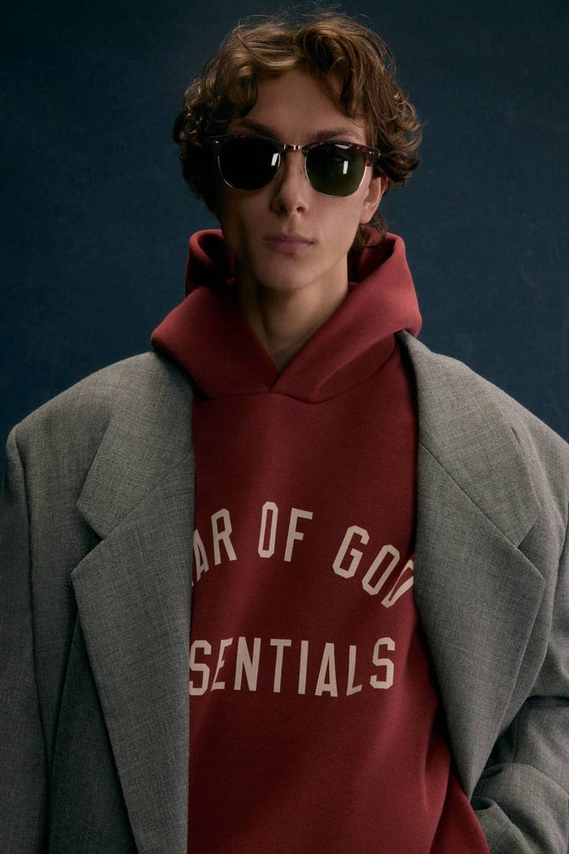 フィア オブ ゴッド エッセンシャル2024年ホリデーコレクションFear of God Opens Up Its ESSENTIALS Holiday 2024 Lookbook release info collection capsule winter fall collegiate price