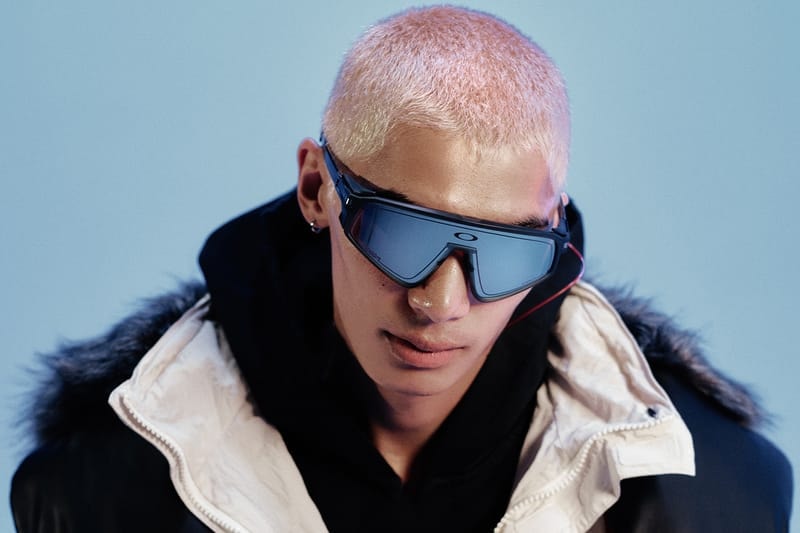 オークリーとボデガがが高機能サングラス ラッチパネルブラスを発表 Oakley Bodega Latch Panel Brass Sunglasses Release Date