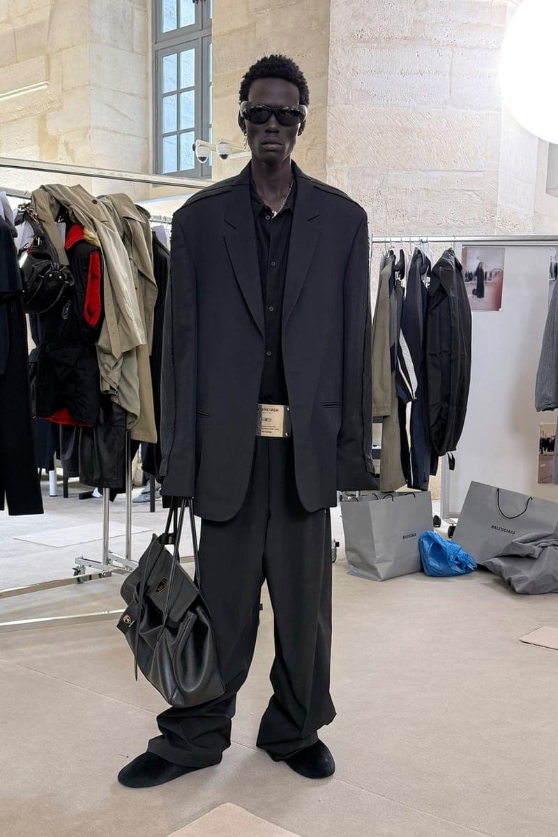 Balenciaga フォール 2025 コレクション BALENCIAGA FALL 25 COLLECTION