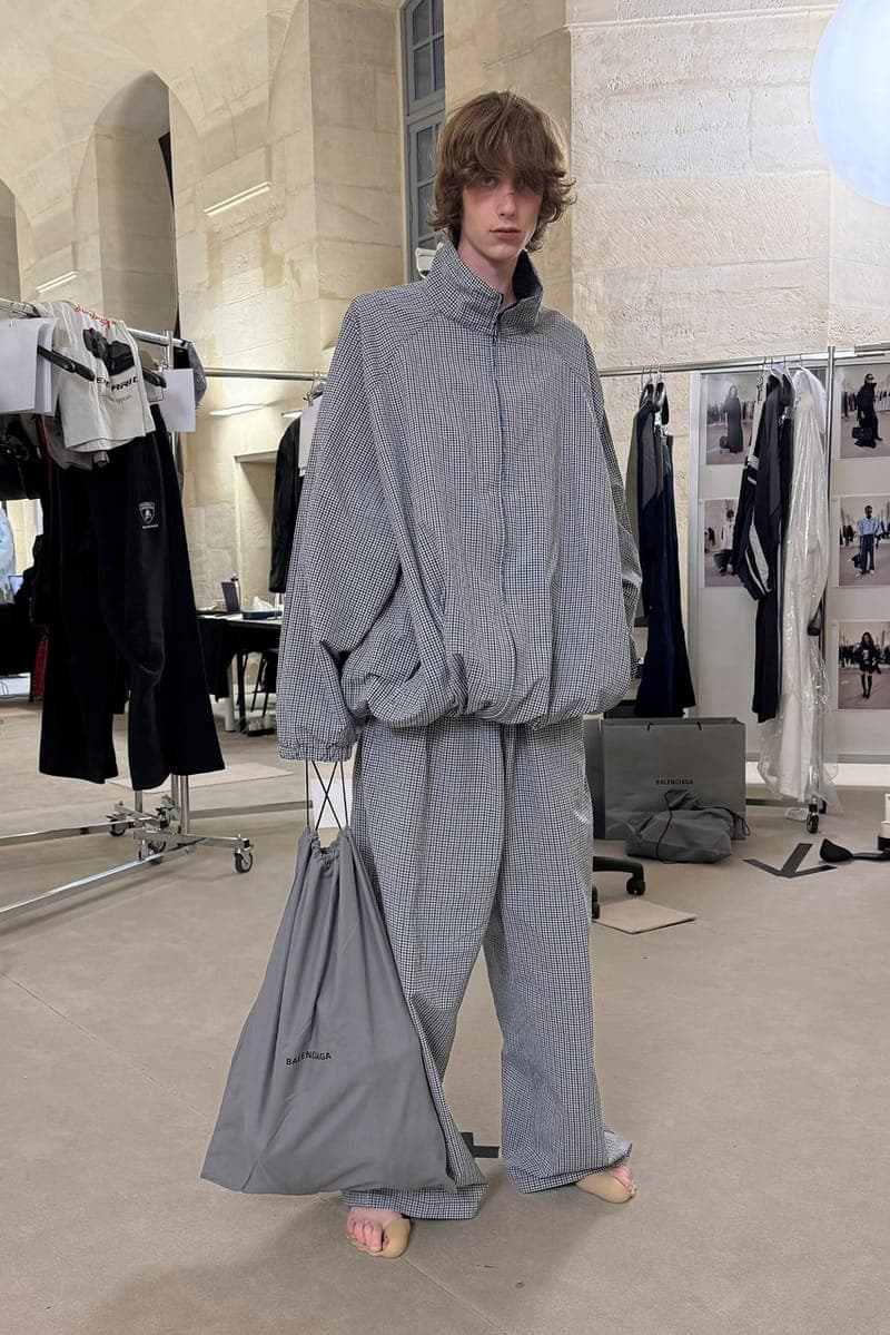 Balenciaga フォール 2025 コレクション BALENCIAGA FALL 25 COLLECTION