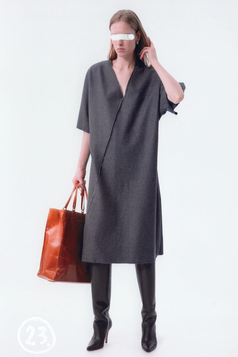 MM6 Maison Margiela 2025年プレフォール MM6 Maison Margiela Pre-Fall 2025 Reworks Formal Structures collection lookbook release info Salomon