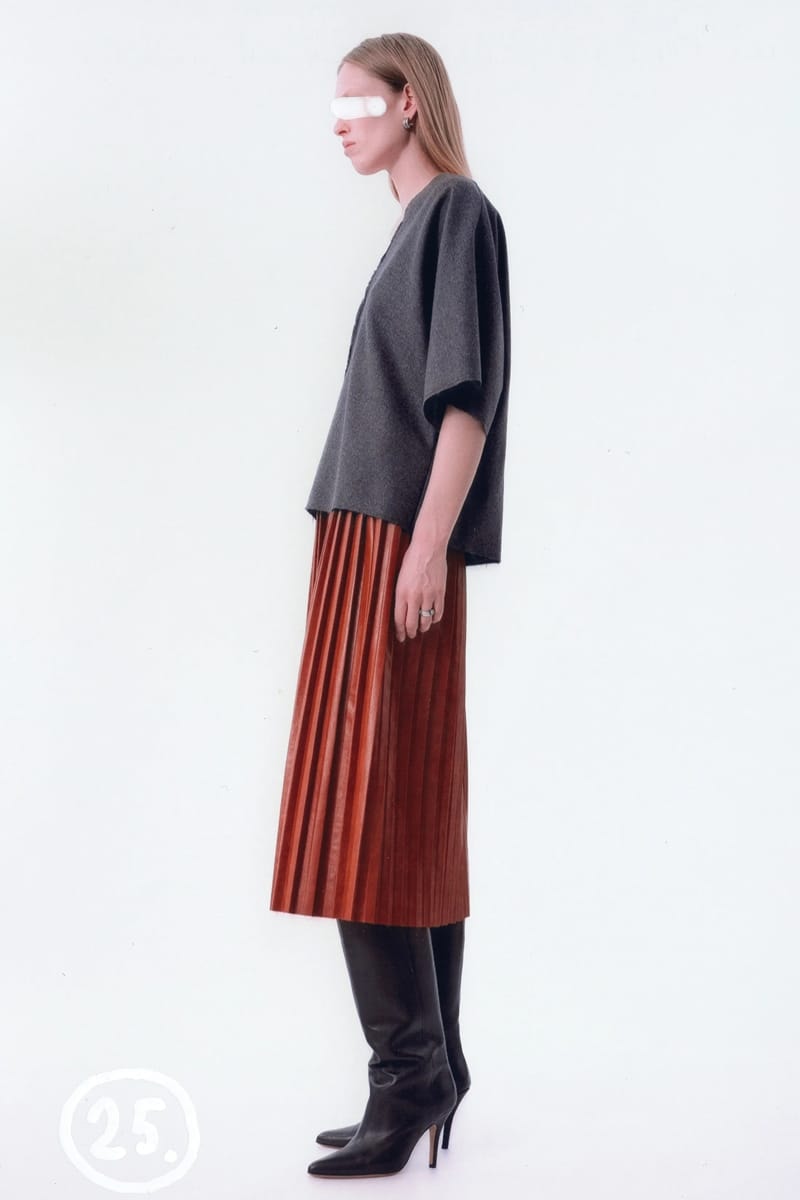 MM6 Maison Margiela 2025年プレフォール MM6 Maison Margiela Pre-Fall 2025 Reworks Formal Structures collection lookbook release info Salomon