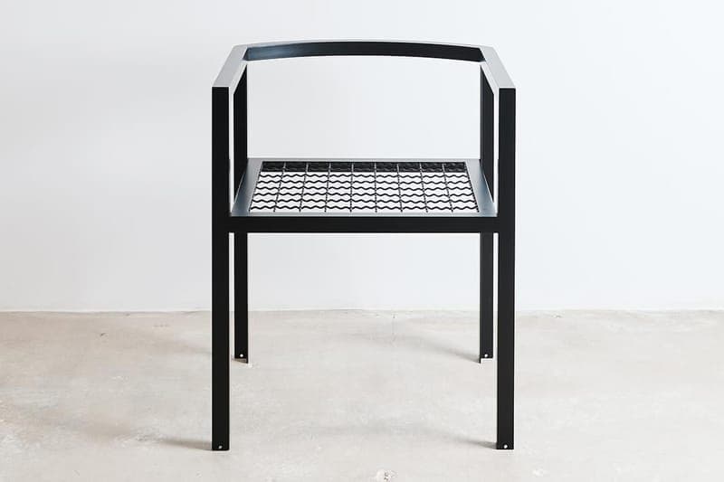 川久保玲のデザインした伝説のコム デ ギャルソン ファニチャーが復刻 COMME des GARÇONS Rei Kawakubo Chairs Release Info