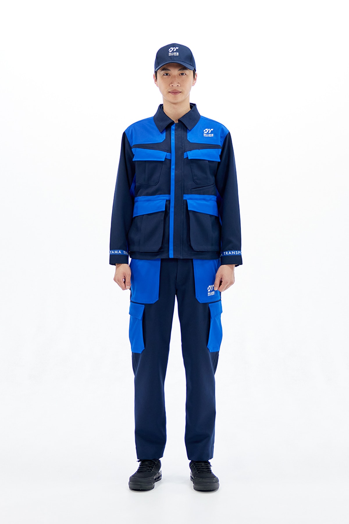 ファッションデザイナーの相澤陽介が岡山拠点の物流企業の制服を手掛ける、そのワケとは？ |岡山土地倉庫と岡山通運のユニフォーム Interviews　yosuke aizawa