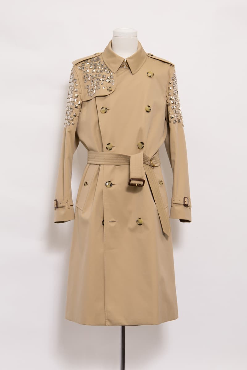コム デ ギャルソンが バーバリーのカスタマイズトレンチ第2弾を青山店限定で発売 COMME des GARÇONS x Burberry Long Kensington Heritage Trench Coat