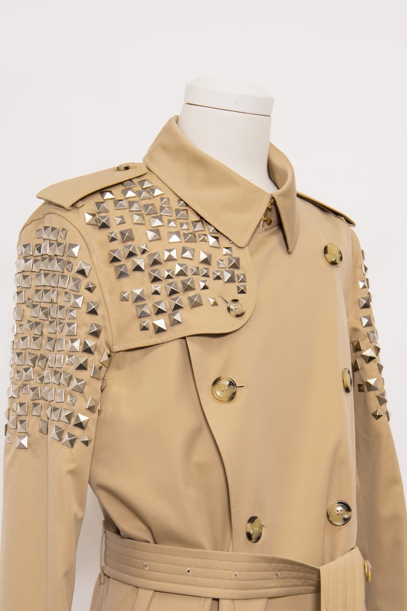 コム デ ギャルソンが バーバリーのカスタマイズトレンチ第2弾を青山店限定で発売 COMME des GARÇONS x Burberry Long Kensington Heritage Trench Coat