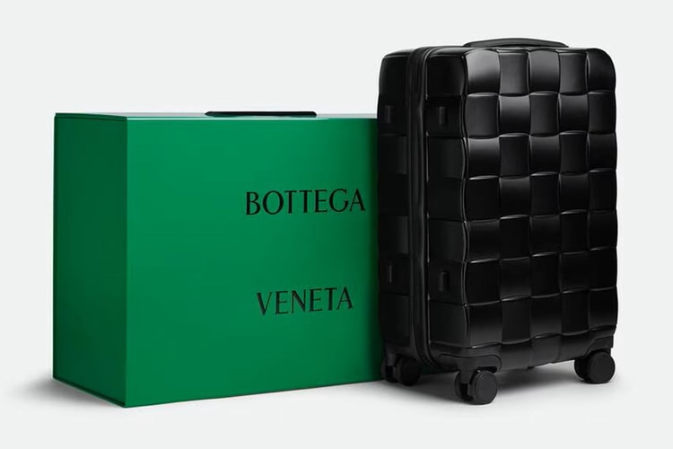 Bottega Veneta よりイントレチャートデザインの新作スーツケースが登場