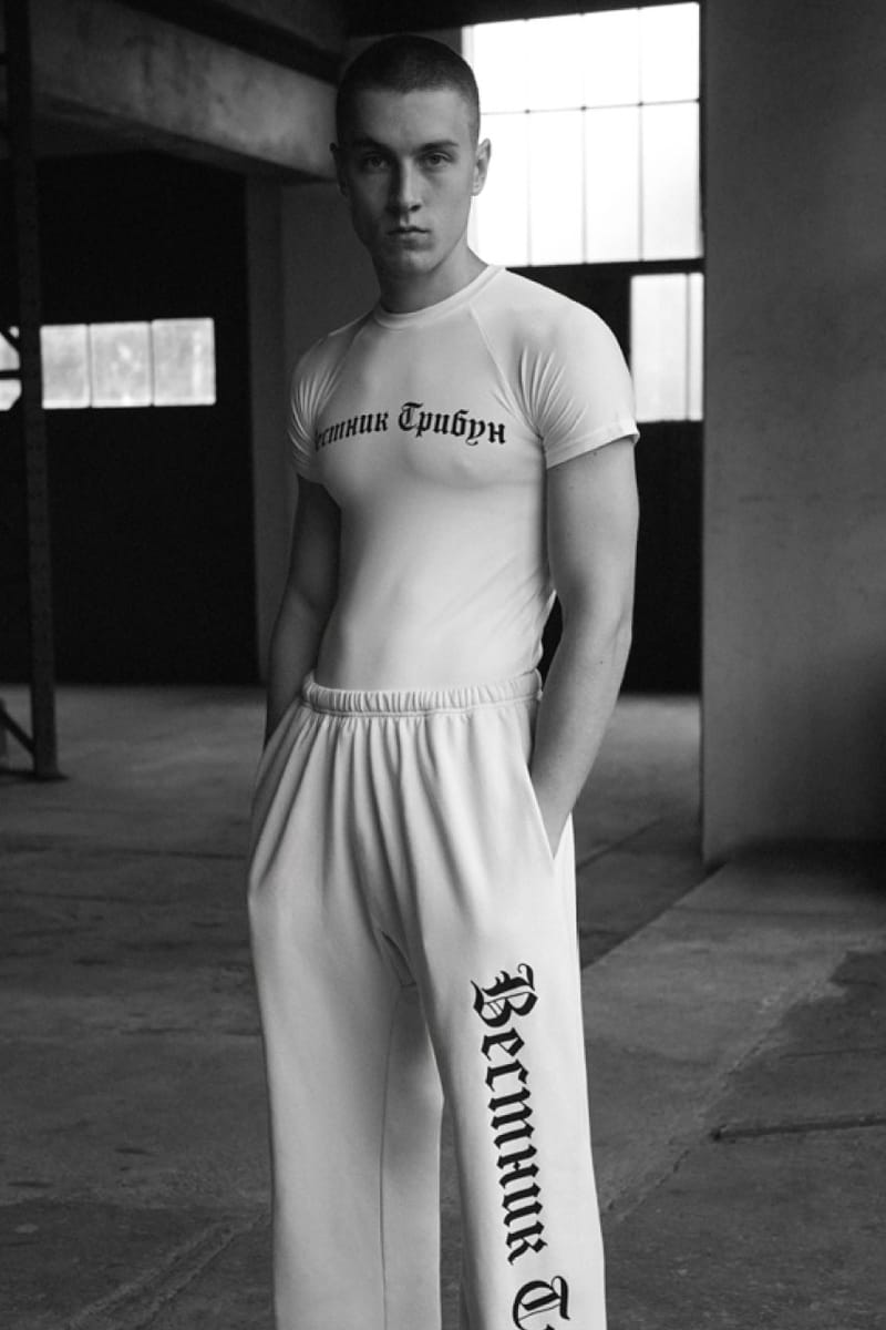 ゴーシャ ラブチンスキー Gosha Rubchinskiy 霜降り スウェット イージー パンツ ロゴ プレート M 白 グレー メンズ◇10 写真25⁄48｜ゴーシャ ラブチンスキー(Gosha Rubchinskiy) 2017年春夏