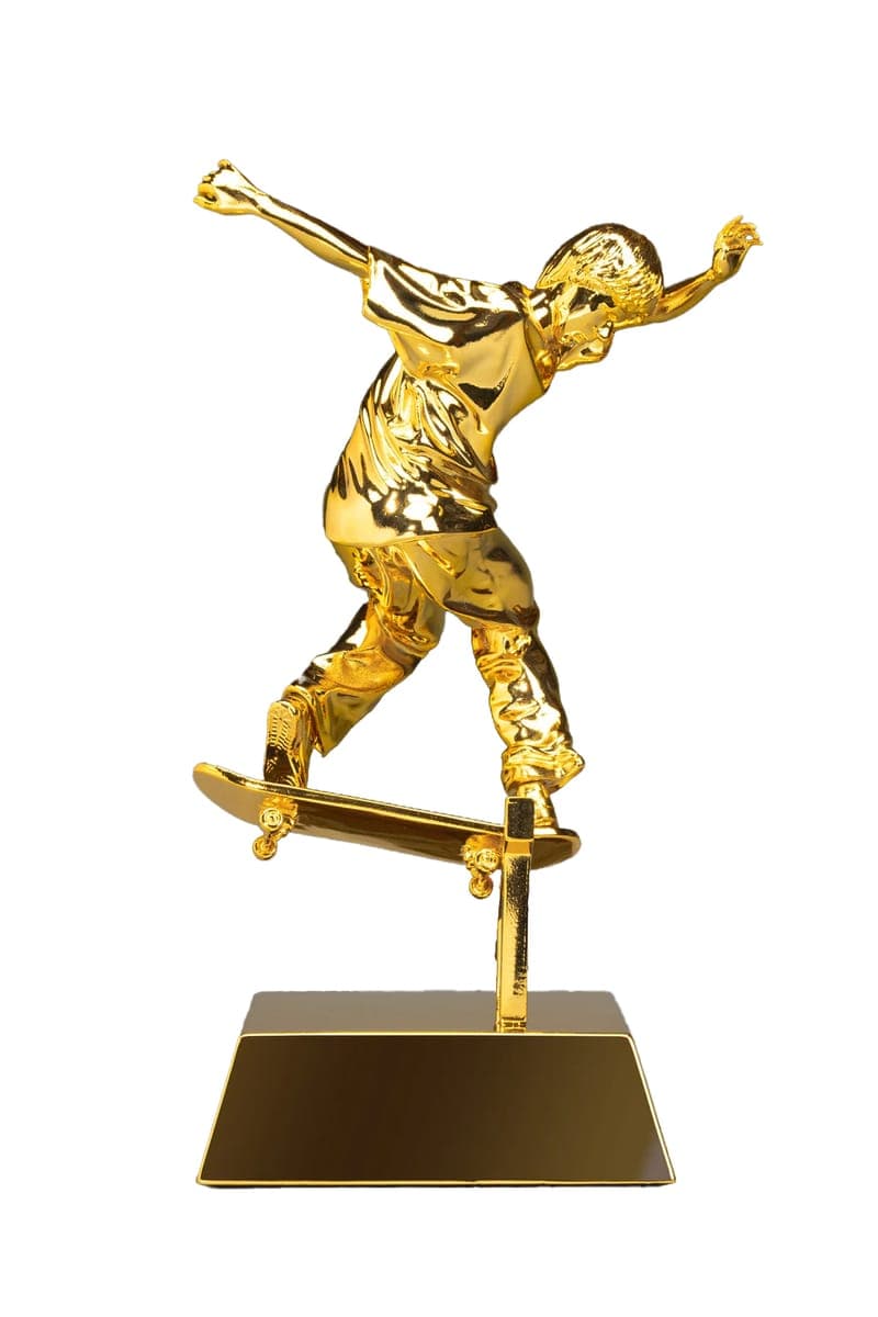 オールライツリザーブドより堀米雄斗の限定スカルプチャーが発売 Yuto Horigome "Yutornado" Sculpture with AllRightsReserved Skateboarding Art Artworks