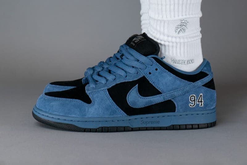 シュプリーム x ナイキ SB ダンク ロー “オーシャン フォグ” のディテールをチェック supreme nike sb skateboarding dunk low ocean fog collaboration official release date info photos price store list buying guide HQ8487 400