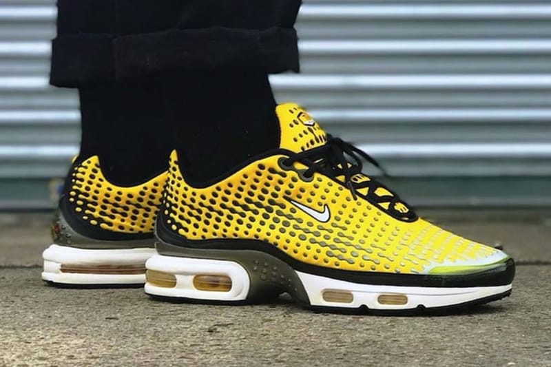 Nike より Air Max Plus VII “Varsity Maize” が再リリース？