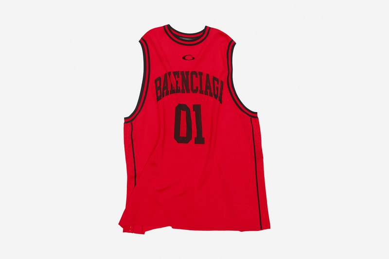 バレンシアガからバスケットボールの美学を再考した新作アイテムが登場 BALENCIAGA BASKETBALL SERIES release info
