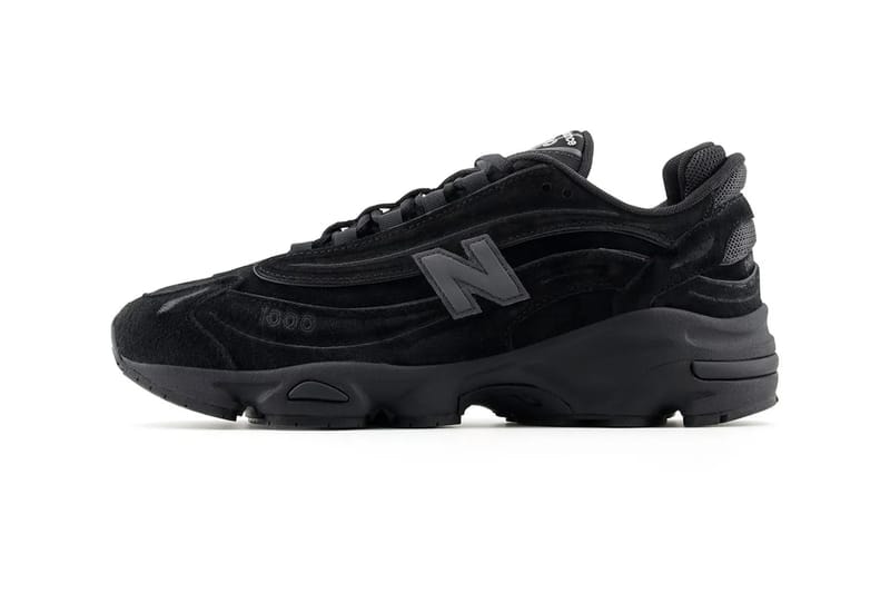 ニューバランス1000からオールブラック仕様の新色 “ブラックキャット”がスタンバイ New Balance 1000 Is as Stealthy as a "Black Cat" jet black suede M1000LA release info nb