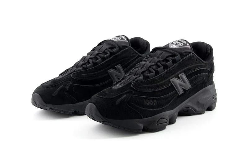 ニューバランス1000からオールブラック仕様の新色 “ブラックキャット”がスタンバイ New Balance 1000 Is as Stealthy as a "Black Cat" jet black suede M1000LA release info nb