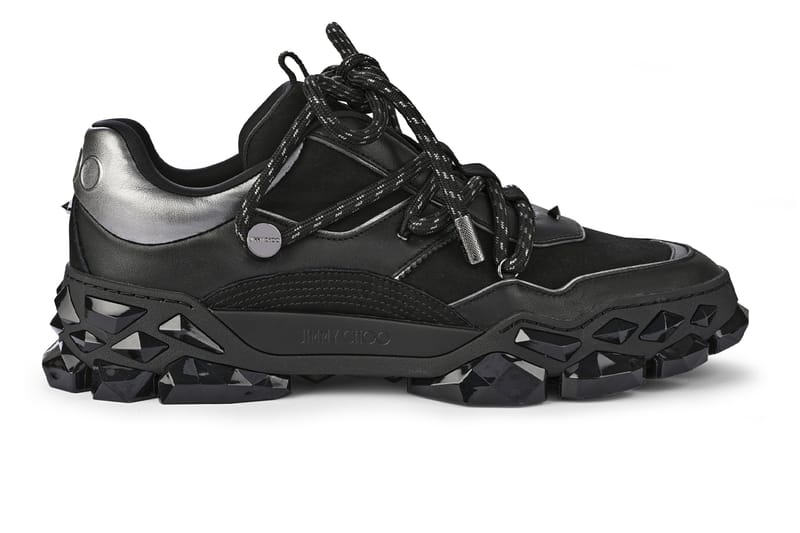 JIMMY CHOO によるダイアモンドモチーフの新作スニーカー