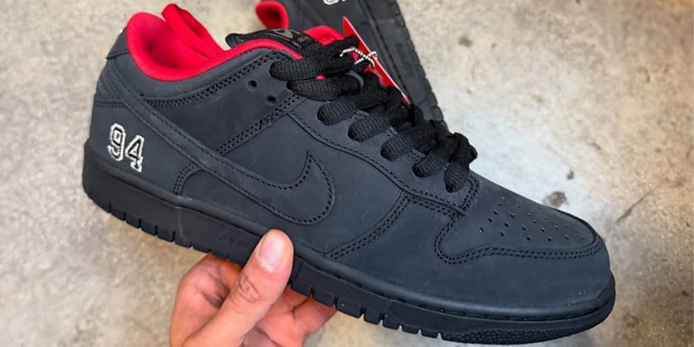supreme-nike-sb-dunk-low-black 