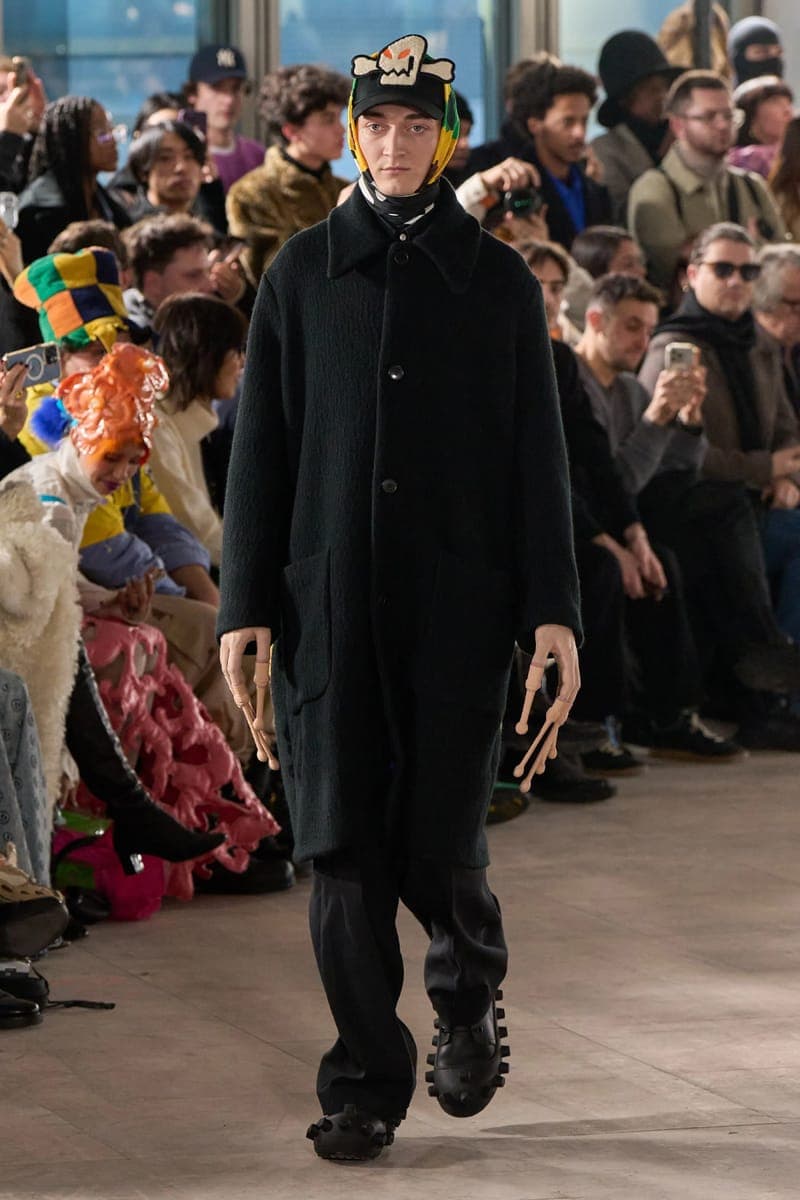 ウォルター ヴァン ベイレンドンク 2025秋冬コレクション walter van beirendonck 2025 autum winter runway