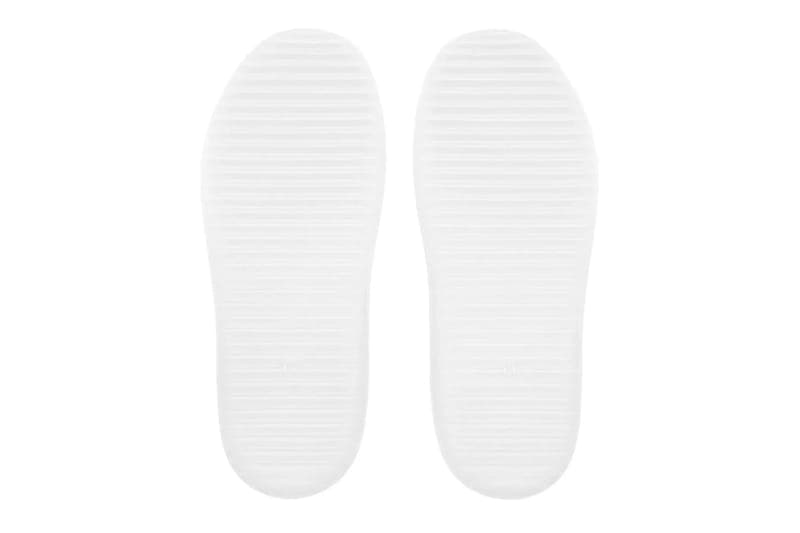 カニエ・ウェスト率いるイージーがYZY SL-01の新色をリリース New YZY SL-01 Colorways Have Surfaced White Grey yeezy ye kanye west yzy supply slippersp