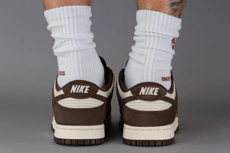 ナイキの定番ダンクローから新色 “スエードモカ”が登場 Nike Dunk Low Suede Mocha White Brown FQ8249-104 Release Info