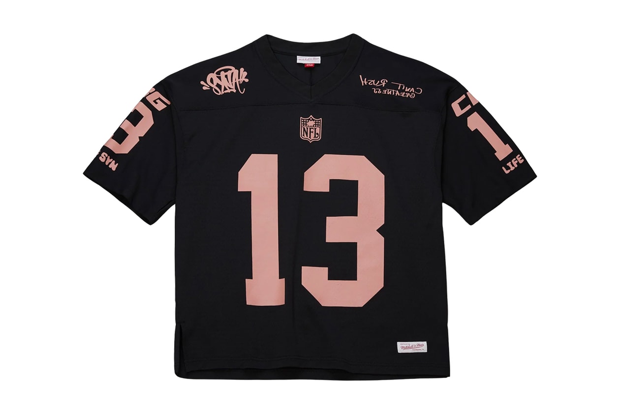 セントラル・シー主宰 シナ・ワールド x NFL x ミッチェル & ネスのトリプルコラボアイテムが発売 Central Cee SYNA  NFL  MITCHELL & NESS CRG JERSEY