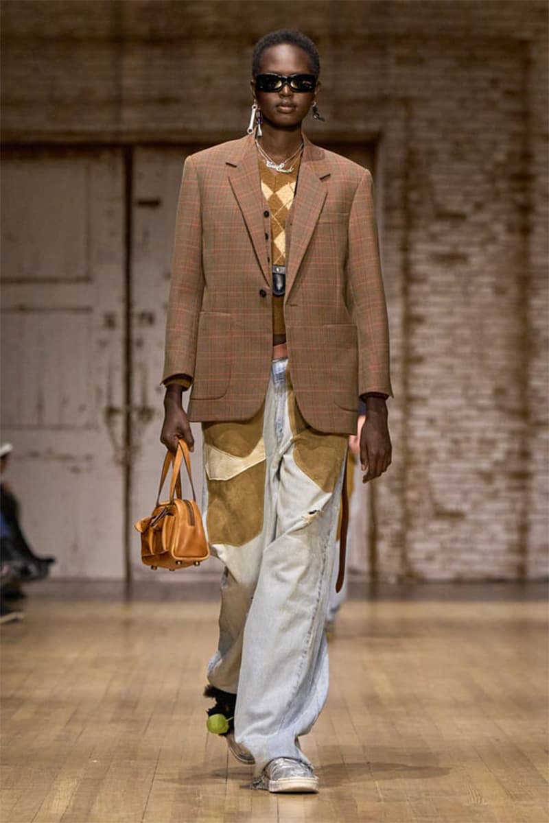 COACH 2025年秋コレクション coach 2025 fall collection runway