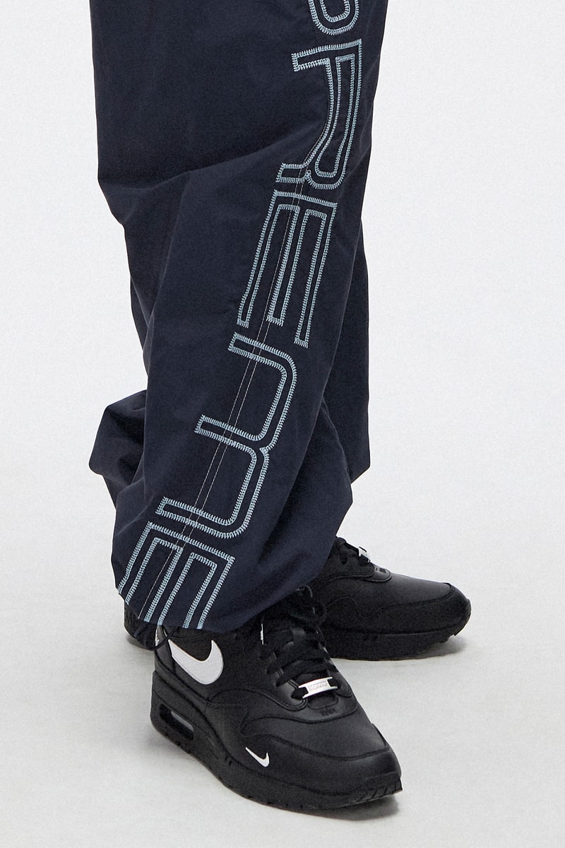 シュプリーム x ナイキ の最新コラボ エアマックス 1 をチェック Supreme x Nike Air Max 1 first look 