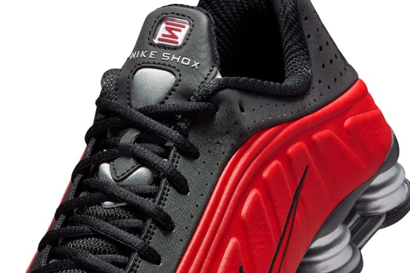 ナイキショックスR4から近未来的なシルエットを強調させた新色 “ブラック/レッド”がスタンバイ Nike Shox R4 “Black/Red” HQ1988-600 Release Info
