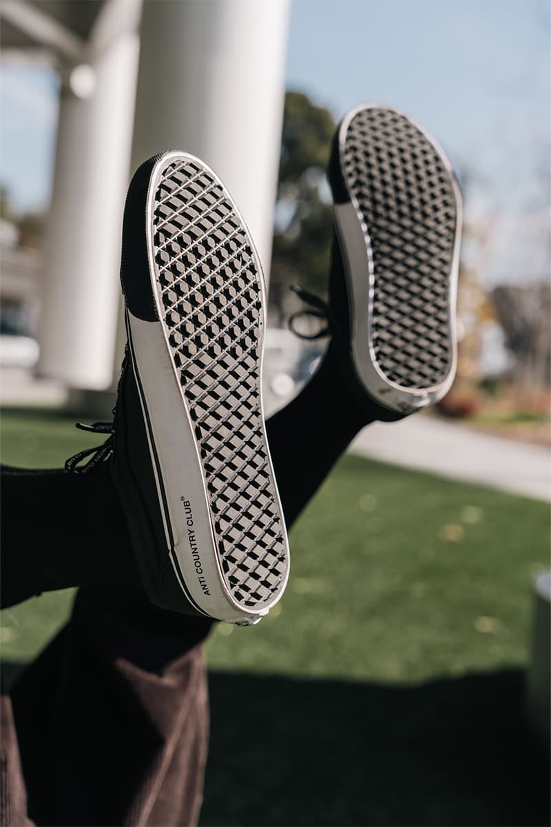 ヴァンズがアンタイカントリークラブトーキョーと初のコラボレーション vans anti country club tokyo collaboration release info