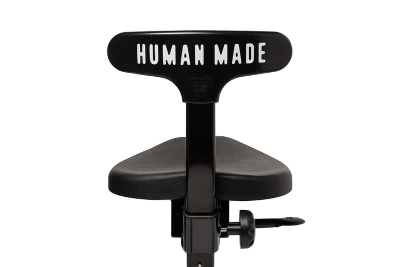 HUMAN MADE が ayur chair とのコラボレーション第5弾を発売