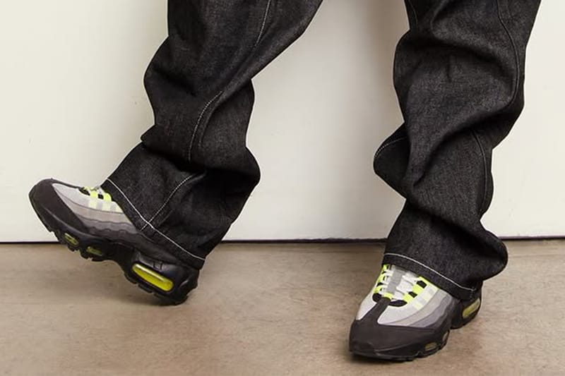 Awake NY が 2025年版 Nike Air Max 95 “Neon” を公開