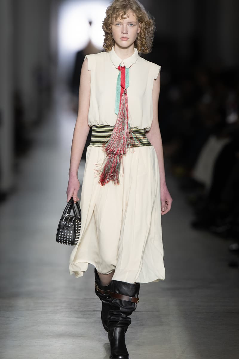 オニツカタイガー 2025年秋冬コレクション onitsuka tiger 2025 autum winter collection runway