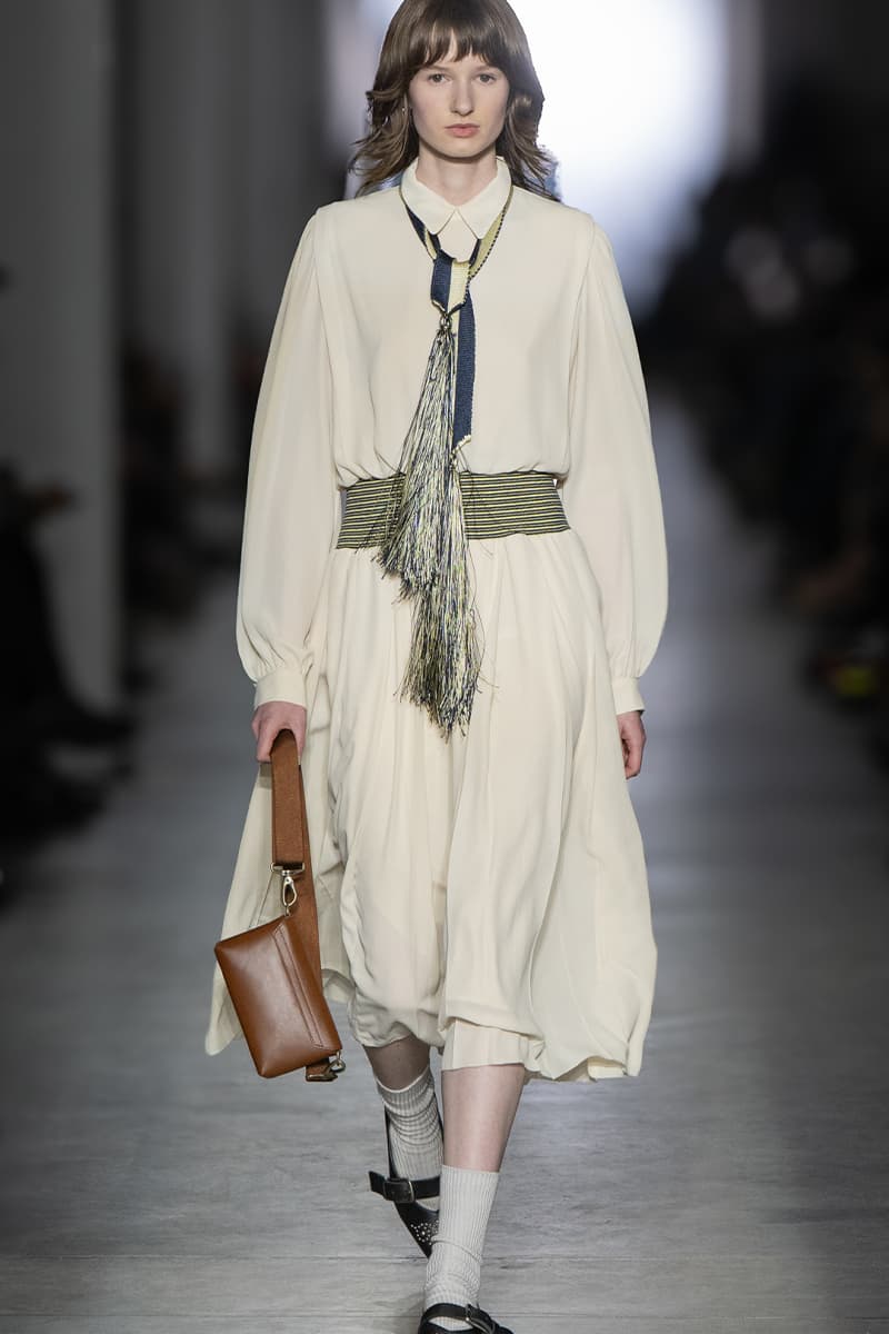 オニツカタイガー 2025年秋冬コレクション onitsuka tiger 2025 autum winter collection runway