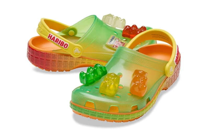 クロックスがハリボーの人気グミ “ゴールデンベア”とのコラボレーションを発表 Haribo x Crocs Classic Clog 210896-90H candy gummy gummies release info march 2024 comfortable candy