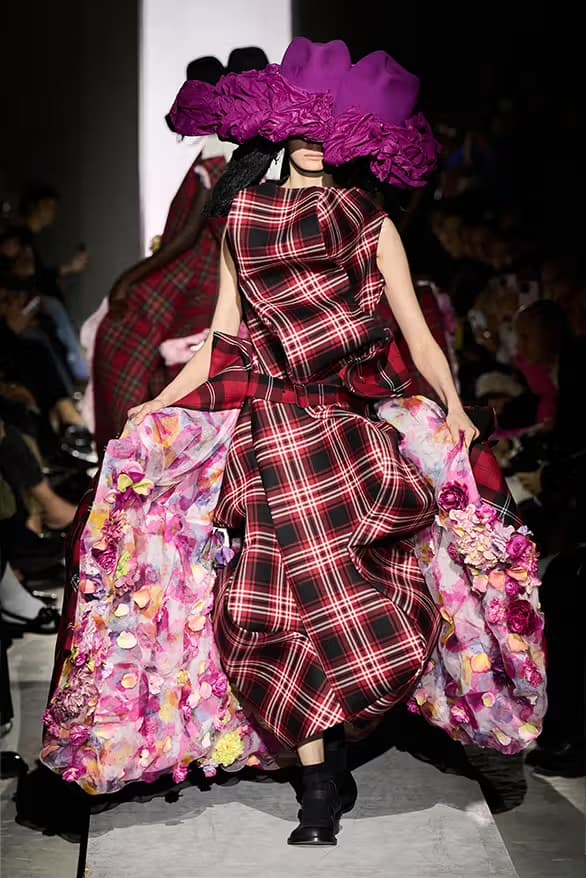 コム デ ギャルソン2025年秋冬コレクション COMME des GARÇONS Presented Sculptural Mastery for FW25