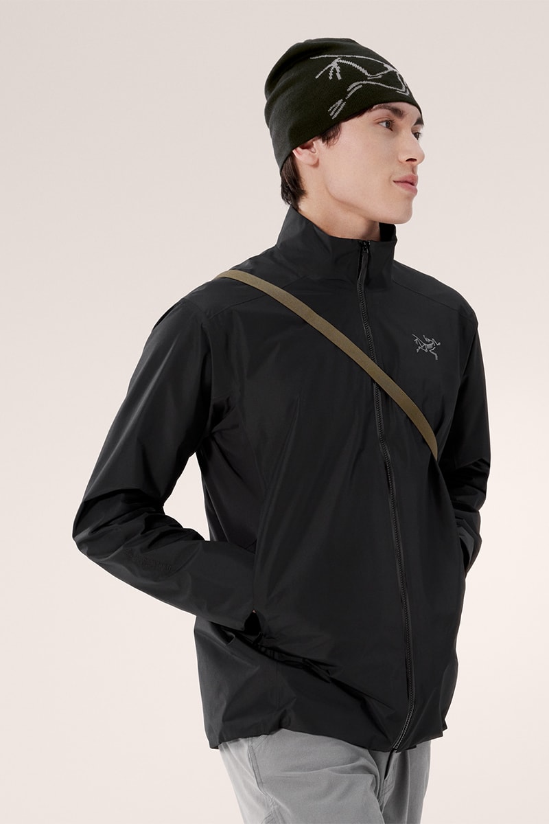 アークテリクスのソラノシリーズをハイブリッド仕様にアップデート arcteryx solano hoody solano jacket release info