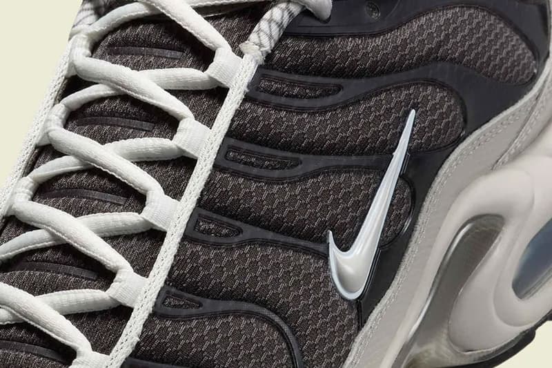 ナイキ エアマックスプラスより“イヤー オブ ザ スネーク”が登場 nike air max puls year of the snake