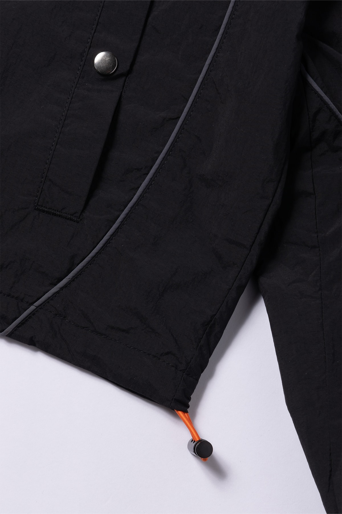 ゲーミングコミュニティ ボルトルームがアンブロ コラボアイテムを発表 vaultroom UMBRO collaboration items release info