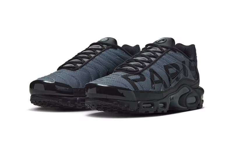 PSG x ナイキからダークトーン で統一した新作 エアマックス プラスが登場 PSG x Nike Air Max Plus release info Paris Saint-Germain
